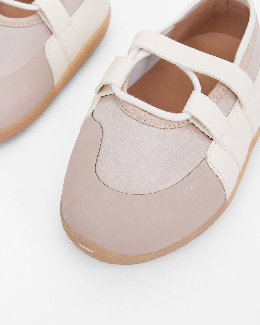 Aria Women’s Shoes – Soft Alignment